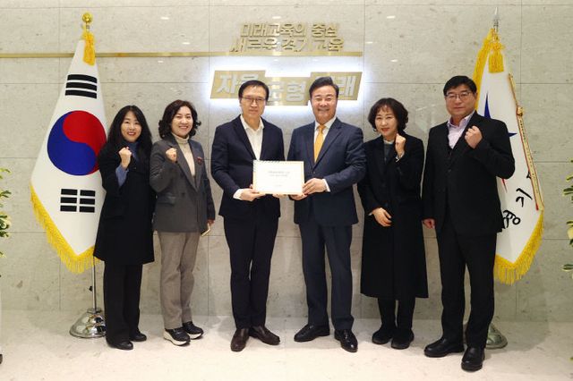 김성제 의왕시장, ‘임태희 경기도 교육감’과 맞손