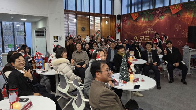 01_'앙코르, 4242' 1부 전경