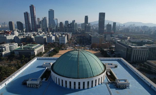 2025122201002009900086201