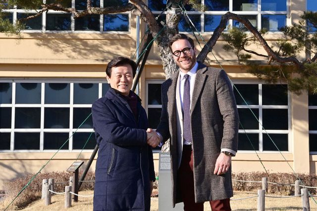 네마냐 그르비치 주한 세르비아 대사, 진주시 공식 방문 (1)