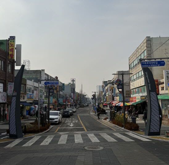 1 인천 서구 신거북시장, ‘거북로 지중화 사업’ 전주 철거