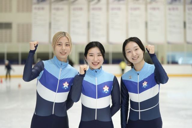 체육진흥과-성남시청 소속 빙상팀 김건희, 김길리, 최민정 선수