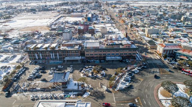 1.부여군청 전경