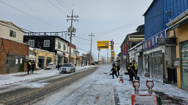 제설작업 사진