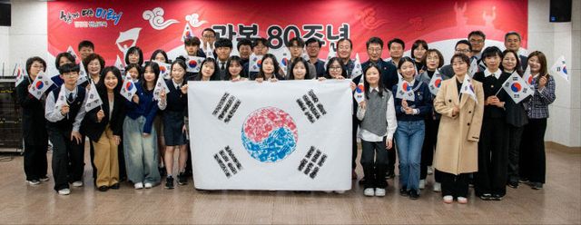 (사진3)_추진단_기념촬영