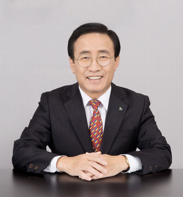 보도 2) 김문근 단양군수