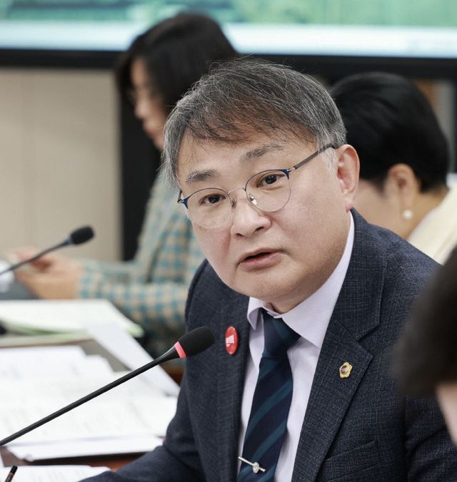 250318 조옥현 의원 전남도립도서관1