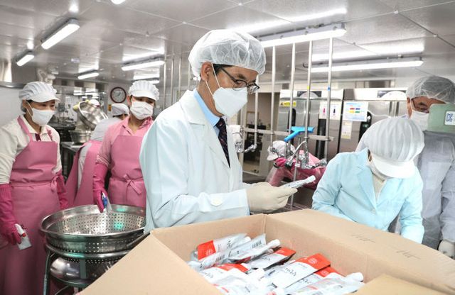 윤건영 교육감, 위생사고 예방을 위해