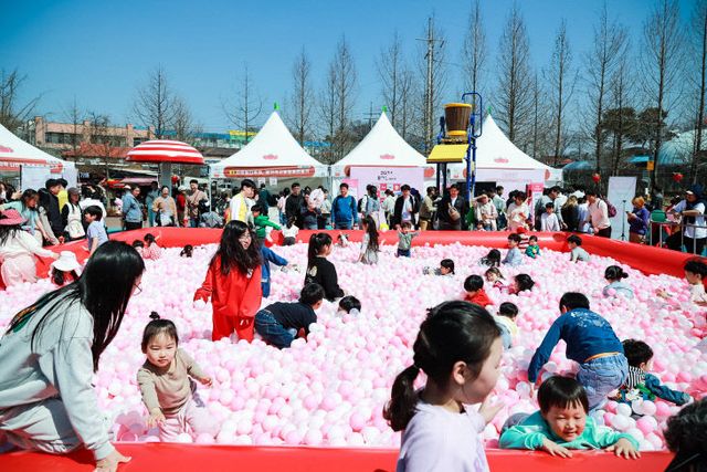 2024딸기축제 (8)