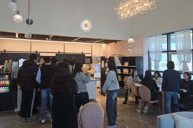 예산꿈빛학교, 장애인 바리스타 주도 커피 시음회 개최(1)