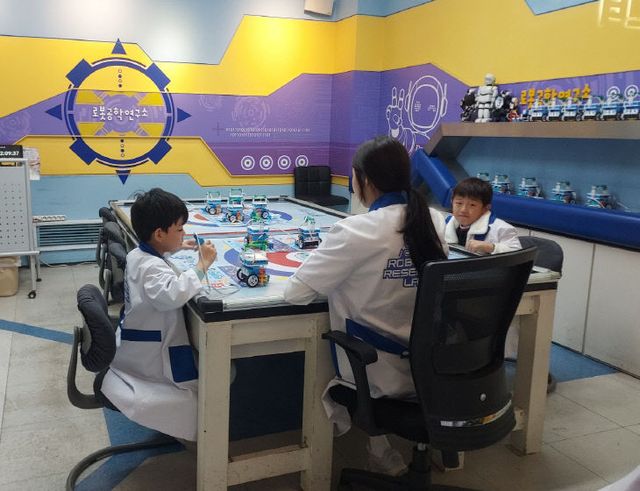 예산 신양초, 직업의 세계로 떠나다!(1)