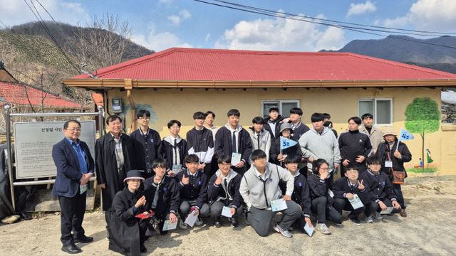 충주 노은에서 거장 시인 신경림을 만나다1