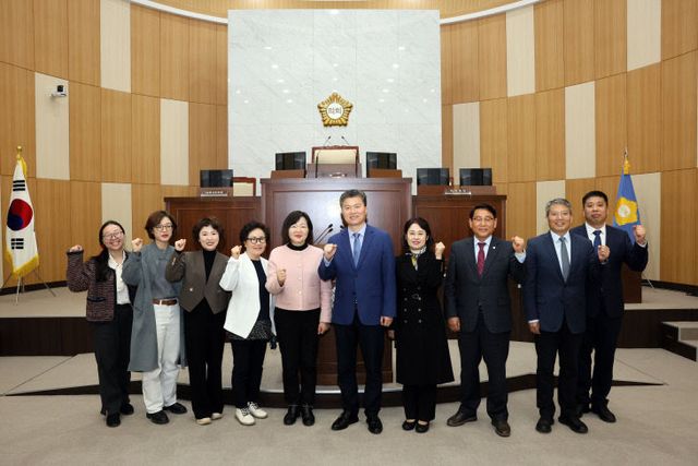 (사진자료)중국 친화이구 대표단 연수구의회 방문