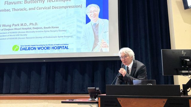 확색인대의 일괄제거술을 발표하는 박철웅 박사 (1)_edited