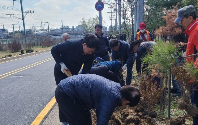 의왕시, 푸른 의왕 ‘행정동우회’ 녹지 확장.