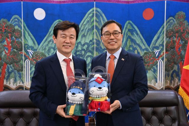 진주시, 아시아 무대에서 산업 문화 교류 본격화