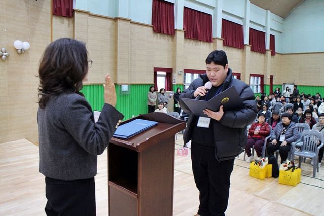 공주정명학교 입학식 사진(