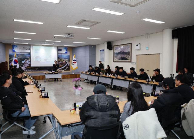 2-3 사진(영양군, 2025년 청년정책 간담회)