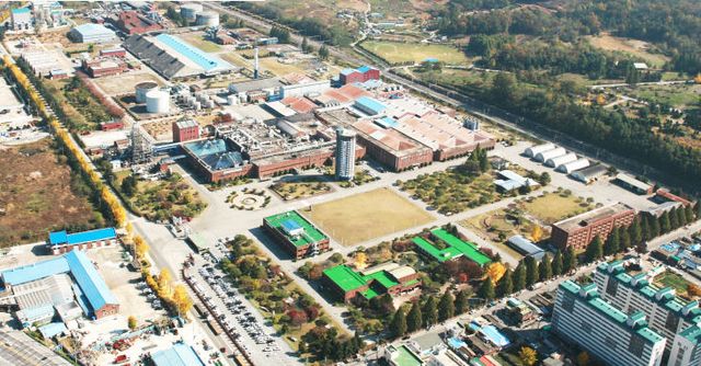 250402 코스모신소재 전경사진