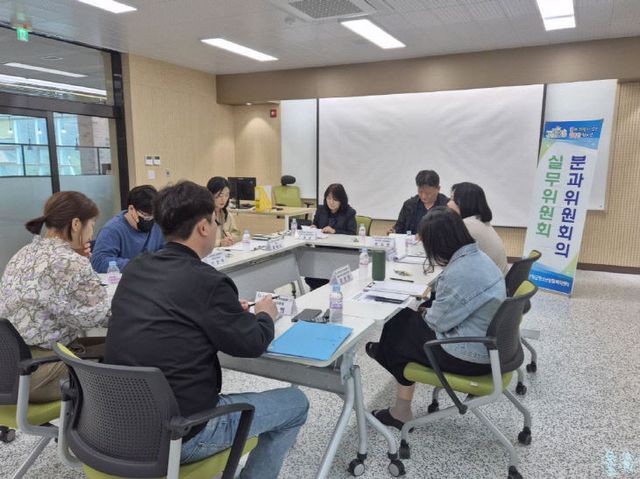 보도 7) 청소년복지실무위원회 사진