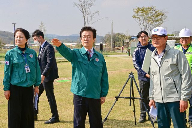 진주시, 송백파크골프장 야간조명 불 밝혀