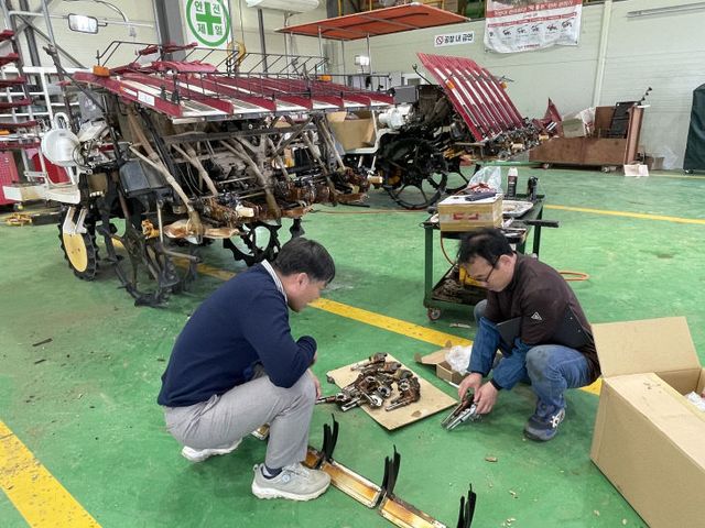 사본 -(사진4)이앙기 부품교체 지원사업