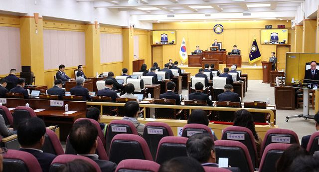 250415 서산시의회, 제304회 임시회 개회 (2)