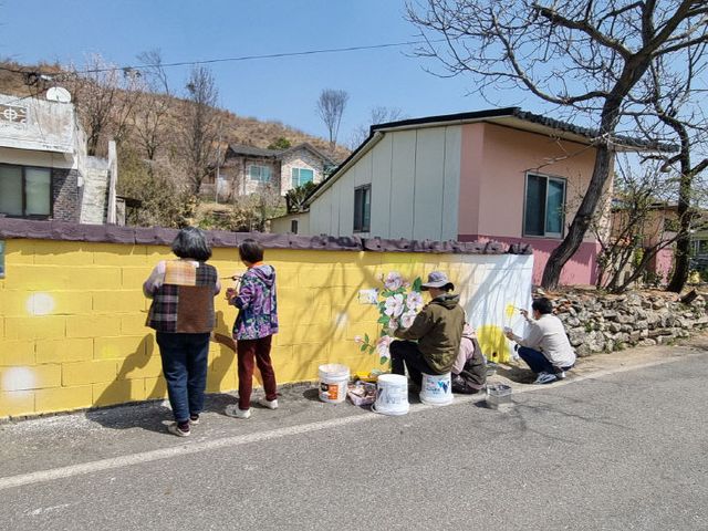 우성면 주민자치회 마을벽화 사진