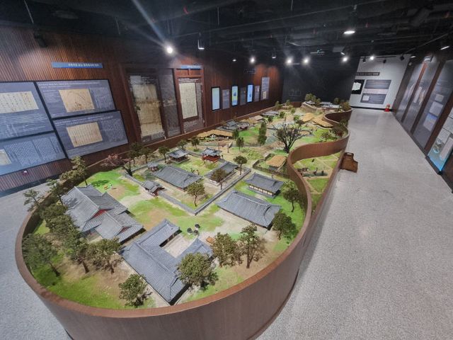 공주목 전시관 내부