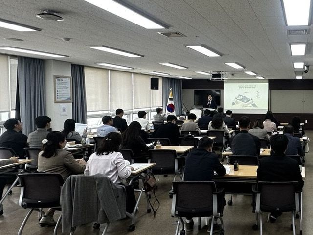 사진1_공간재구조화사업 담당자 및 관계자 배움자리