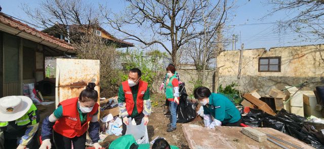 저장강박 의심가구 주거환경 개선사업 (3)