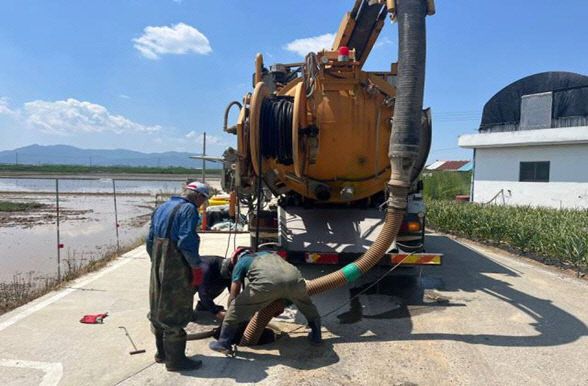 2.공공하수도 준설작업 현장 모습