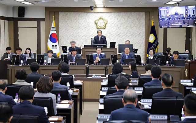 제329회 임시회 본회의 사진