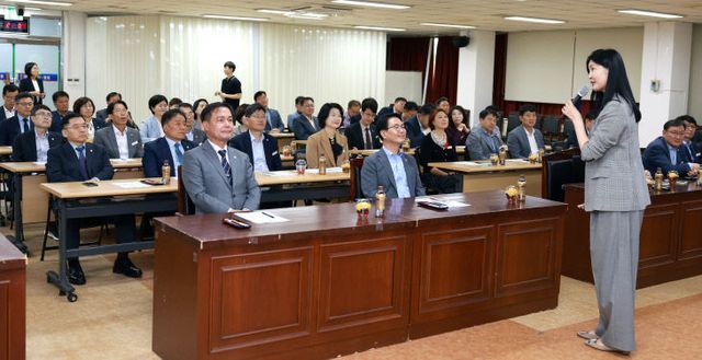 고창군, 기관장 고위직대상 폭력예방교육(2)