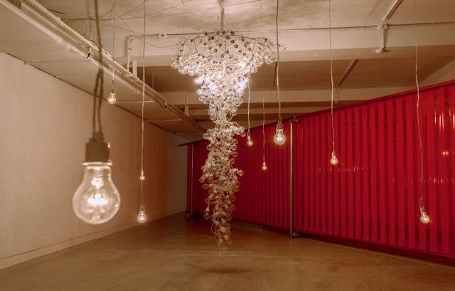 하얀비명, 혼합재료, 가변설치, 2014