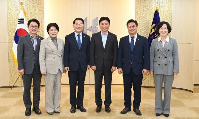 광명시의회, ‘AI 기반 구축 연구회’ 부천시 방문