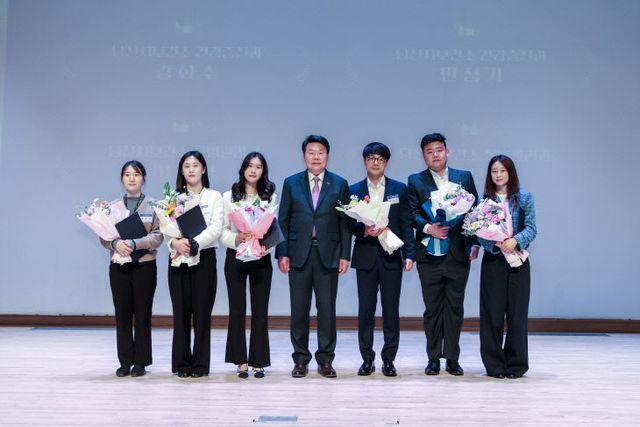 사본 -(사진1)보건의 날 유공자 표창1