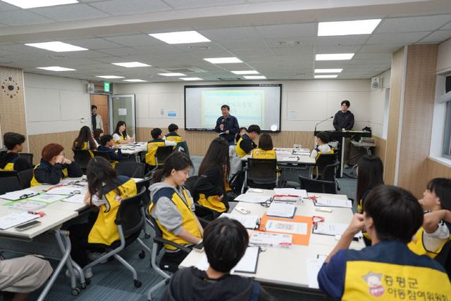 증평군아동참여위원회 회의 사진(이재영 군수 인사말씀 2)