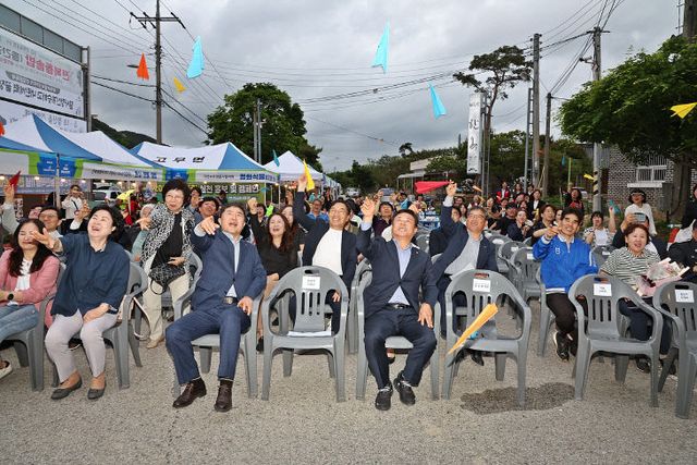 400명 함께한 ‘온동네 복지나눔잔치’ 성료1