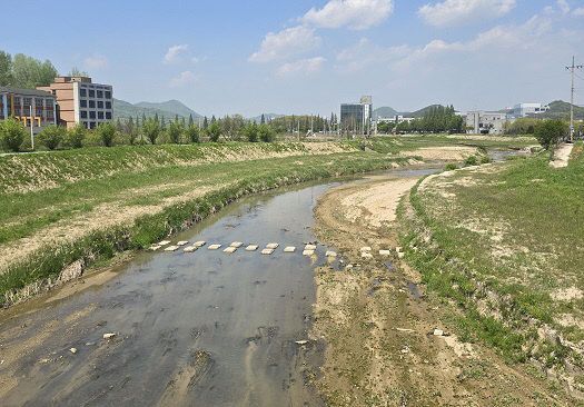 1-1. 수질개선 종합관리 대책이 논의된 청미천의 모습