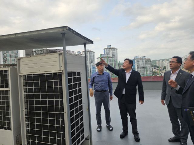 배포사진(1)_송인석의원 제공