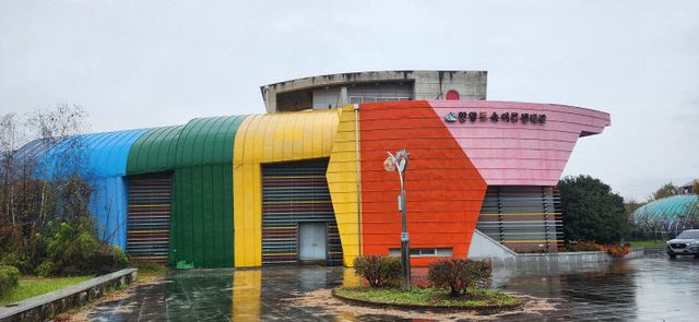 토속어류 생태관 모습 (2)