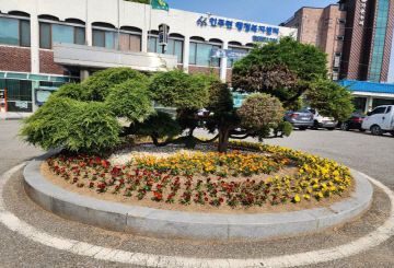 3. 아산시 인주면, 여름철 맞이 전면적인 제초 작업 실시