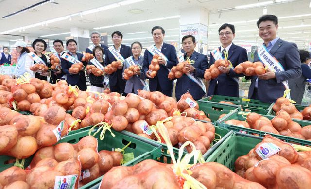 함양양파 농특산물 부산 판촉행사 개최 (1)