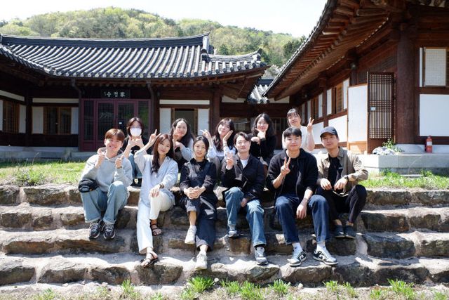 심청한옥마을 워케이션 참가자들 단체사진 3