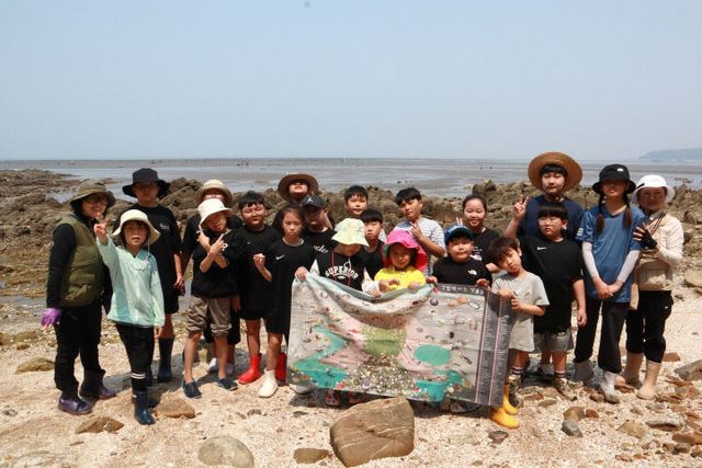 서천 화양초가 실시한 갯벌 생태교육