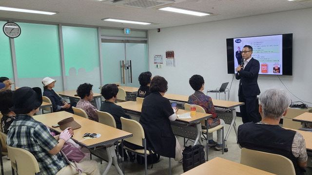 9. 동두천시립도서관 지역작가 초청강연 성료