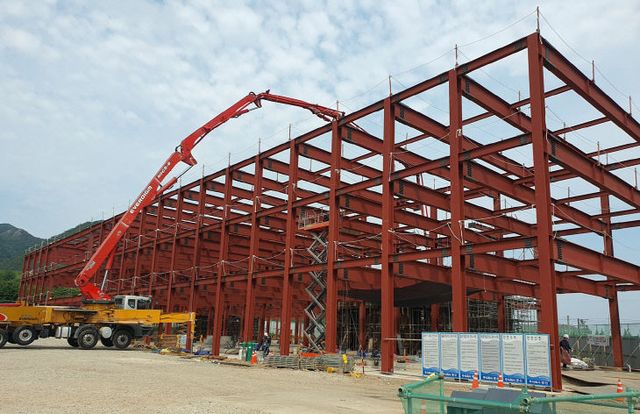 산업화 인프라 고도화 박차(공사현장사진)