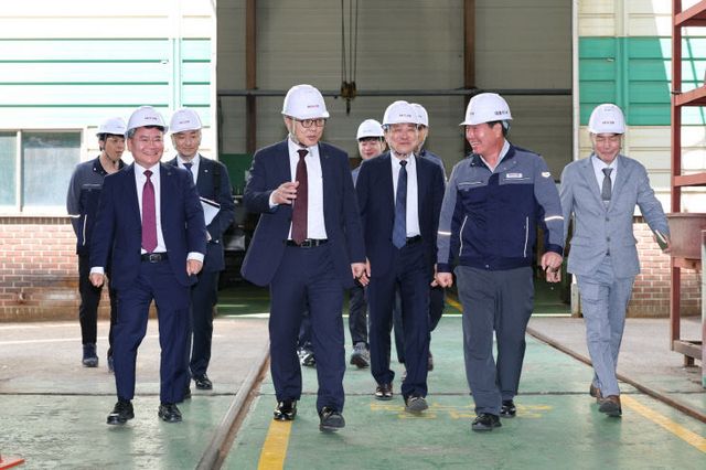 사진1. 한수원 황주호 사장이 11일 광주에문했다