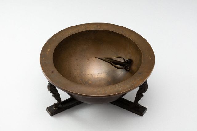 3. 앙부일구(조선_국립농업박물관 소장)